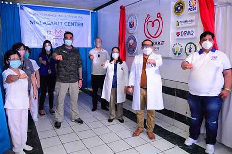 79th Malasakit Center opens in Laguna town .